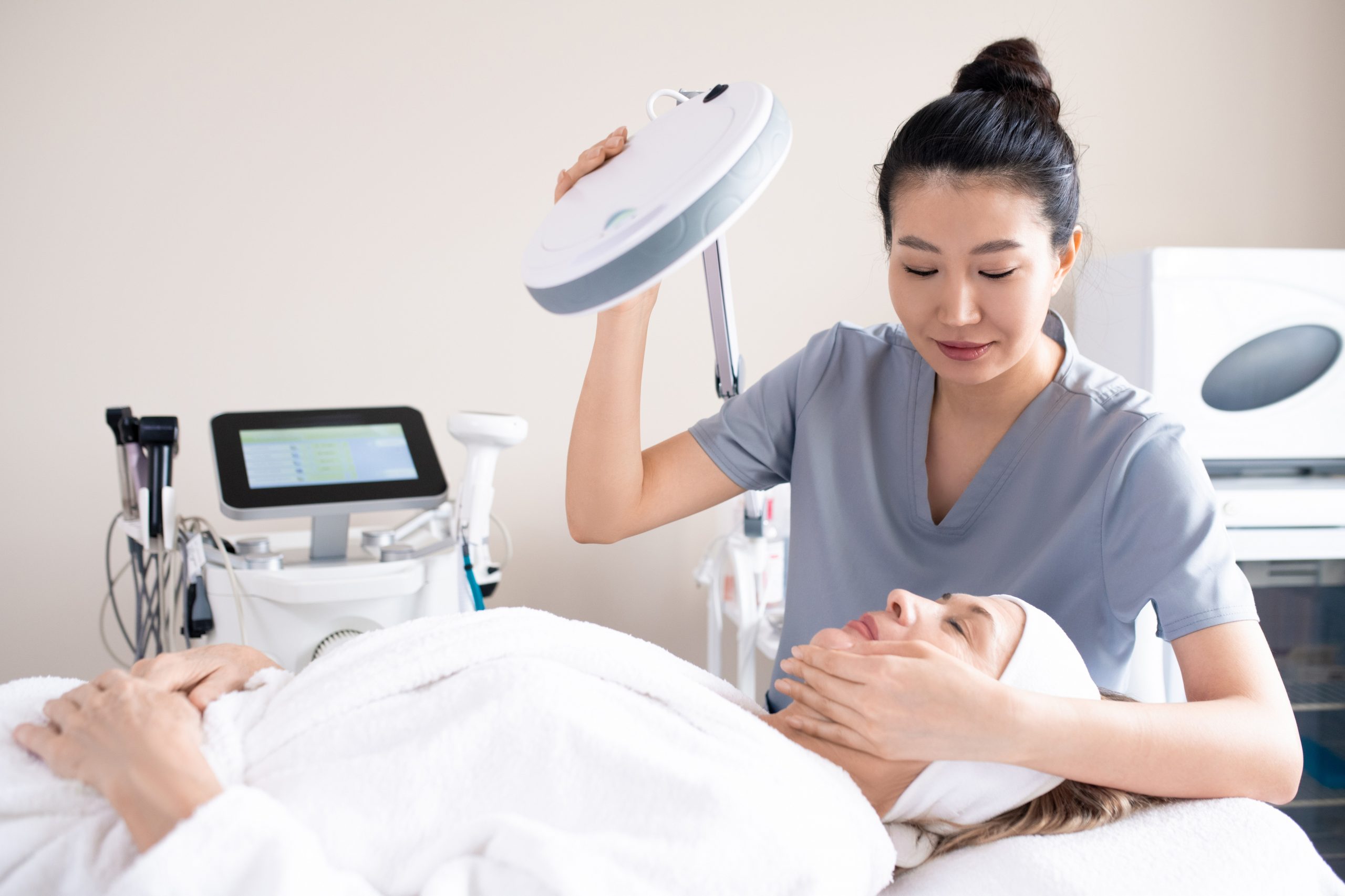 Biostimulatory Treatments Vs Non Surgical Scaled